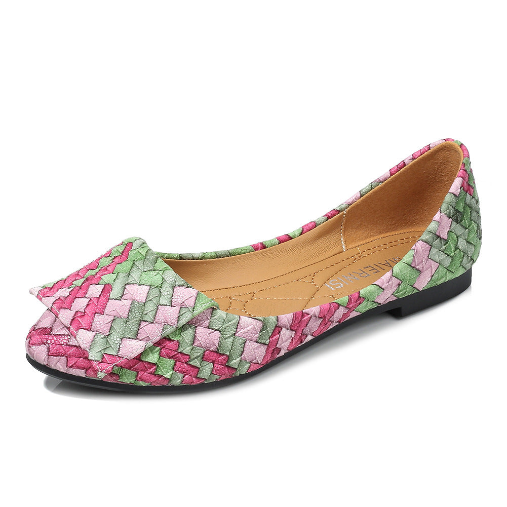 Women's Low-Cut Flat Shoes – Lattice Pattern