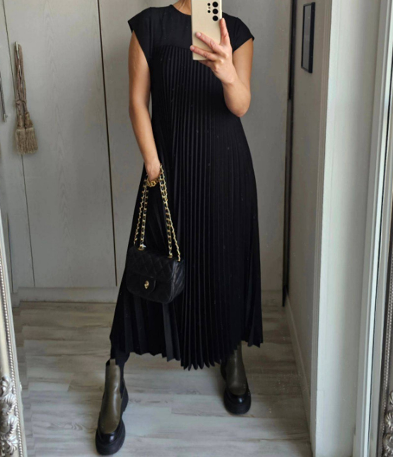Women's High-Waist Pleated Maxi Dress
