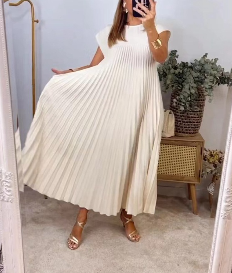 Women's High-Waist Pleated Maxi Dress