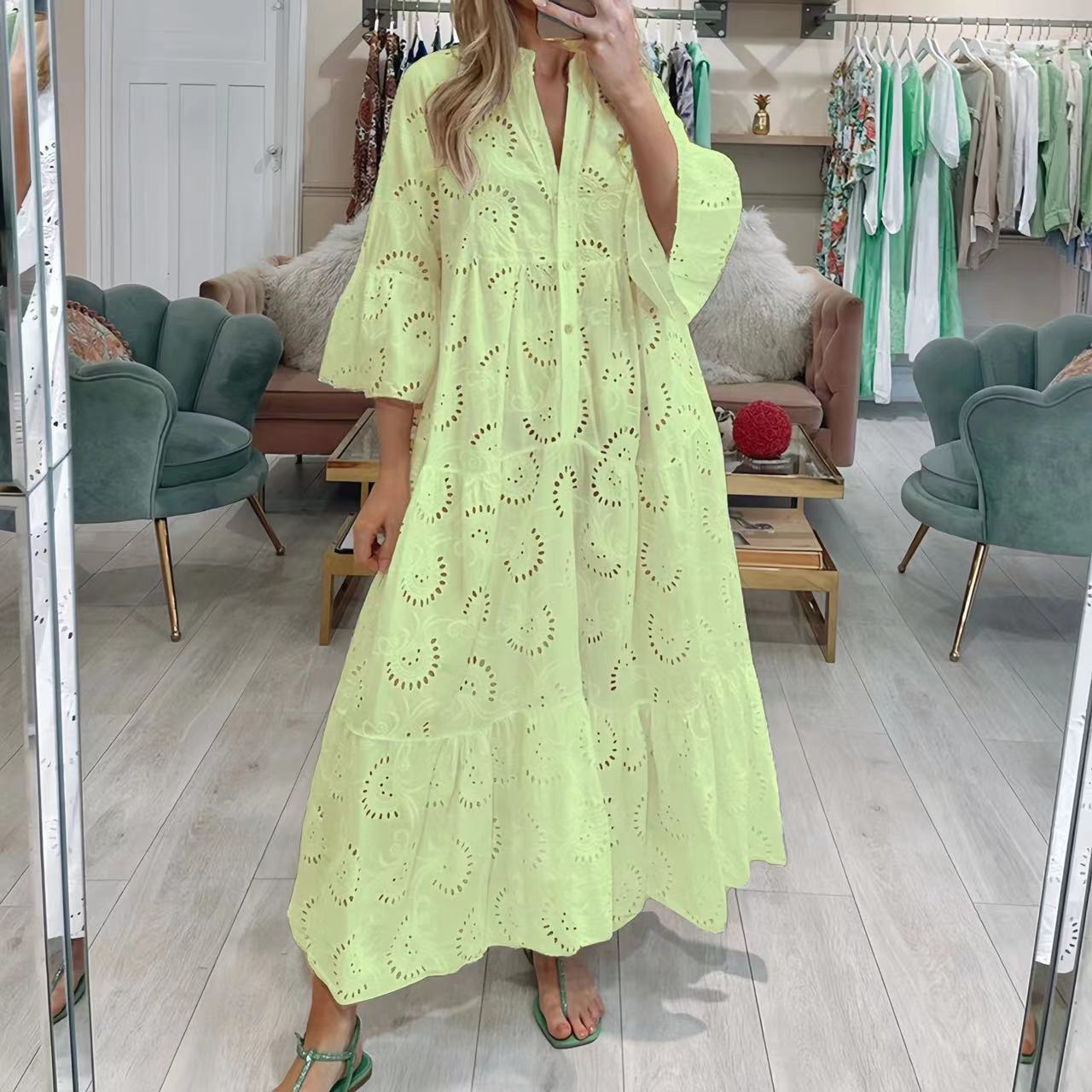 Women's Lace V-Neck Bell Sleeve Maxi Dress