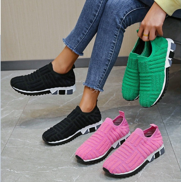 Women's Cushioned Support Sneakers